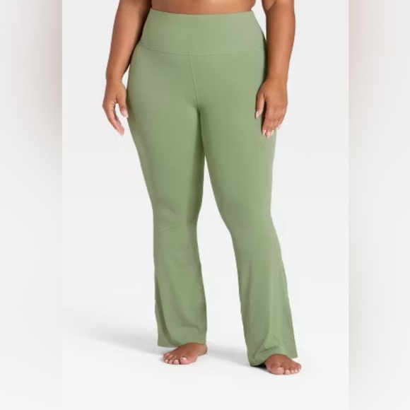 all in motion Pants - ALL IN MOTION FLARE LEGGINGS ULTRA HIGH RISE EVERYDAY SOFT WOMEN'S XXL GREEN